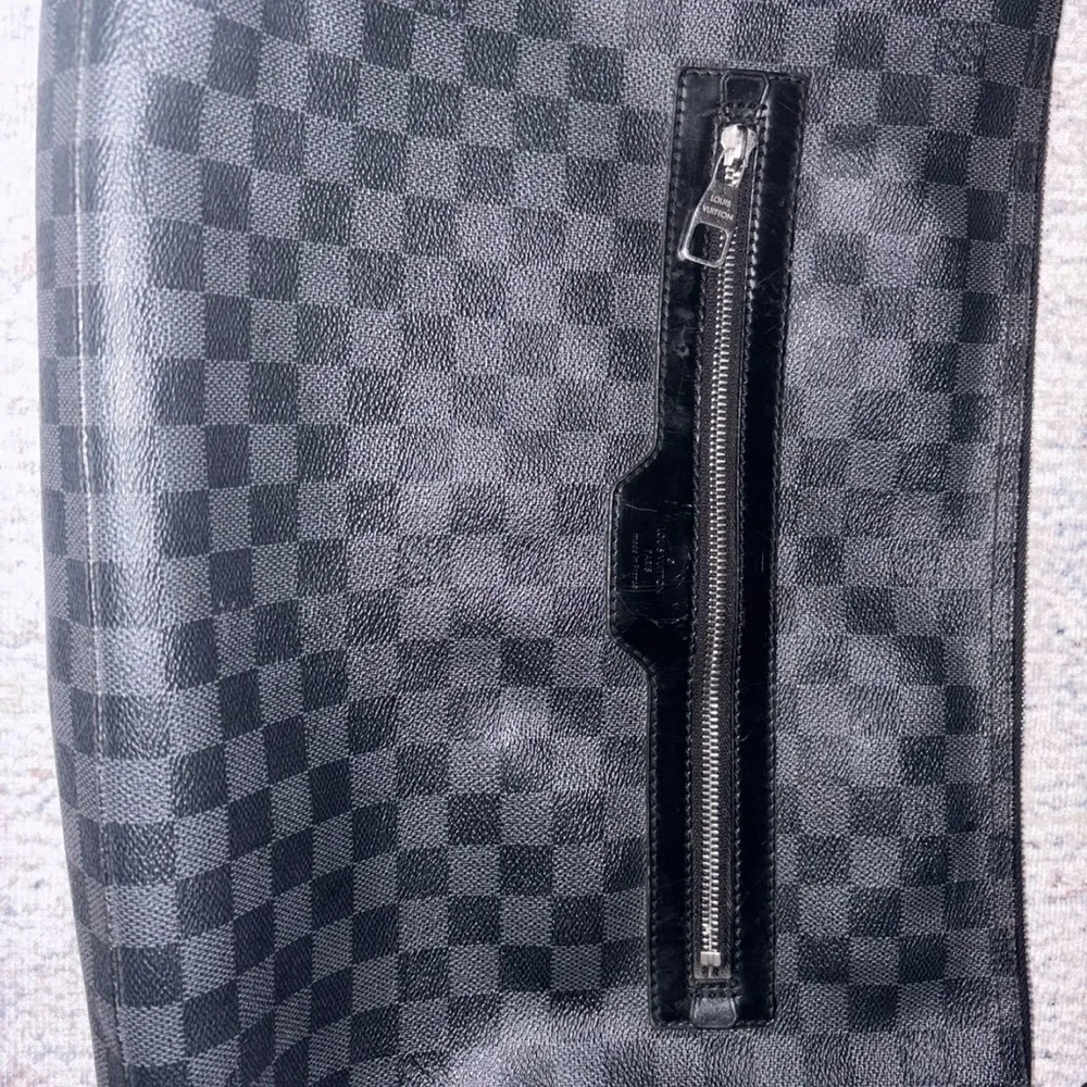 Checkered Black Shoulder Bag - Picture 3 of 3
